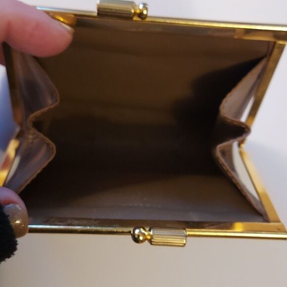 Nina Ricci Vintage kisslock coin purse beige gold canvas and leather - Picture 7 of 10